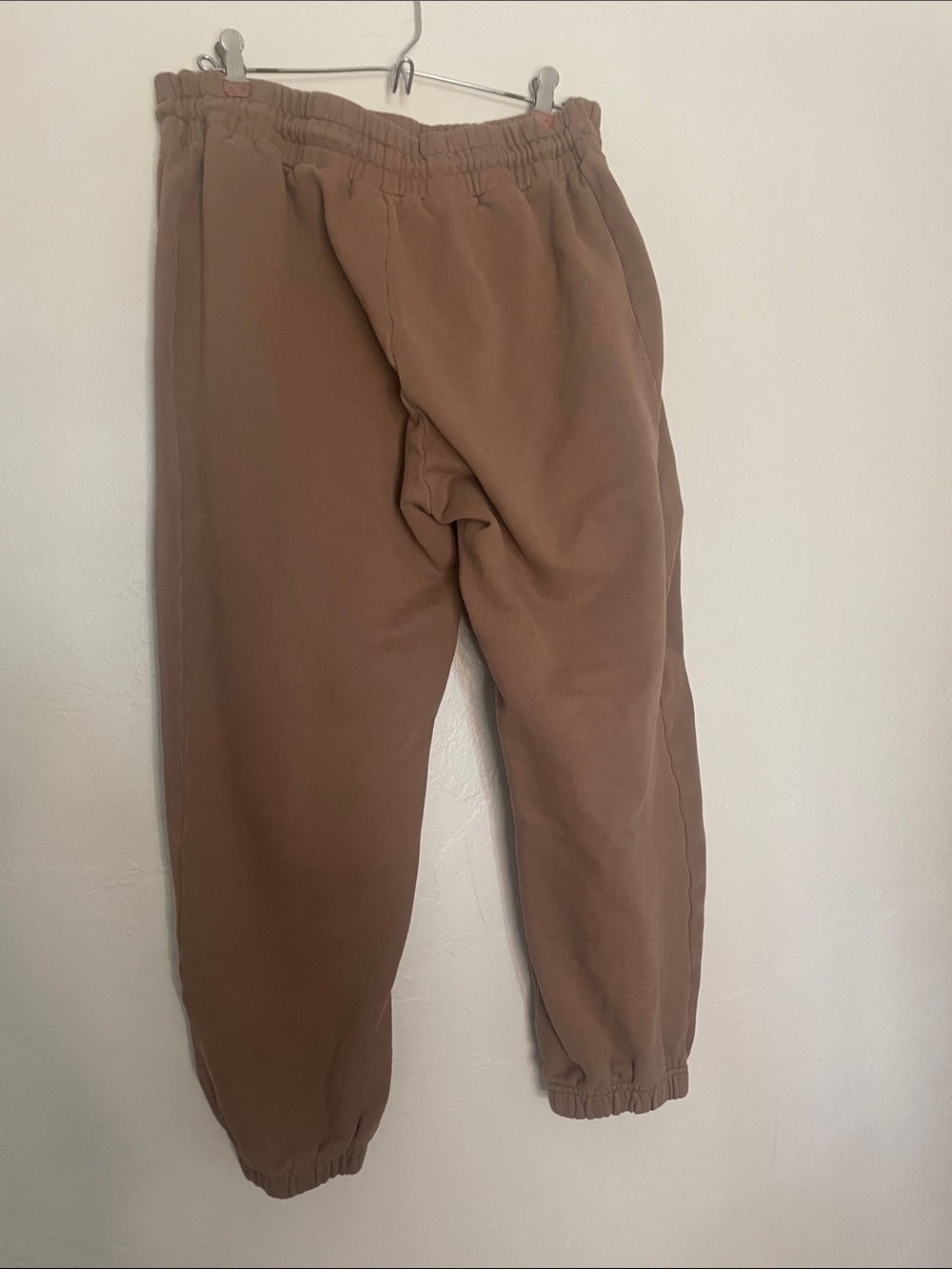 Woman’s Quince Boyfriend Joggers,Sweats inseam approx 26 in. - Picture 2 of 6